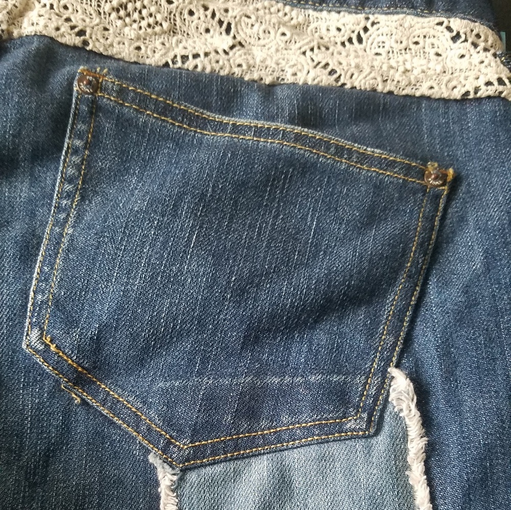 !!SOLD!!Free People Patchwork Crochet Jeans | 27 - Picture 7 of 7